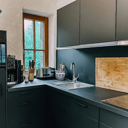 Wasserfall In Apartment Flattach